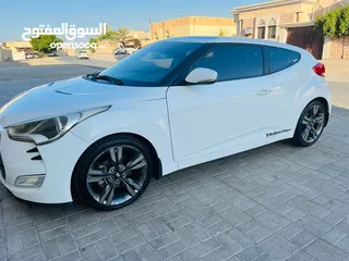  4 Hyundai Veloster 2015