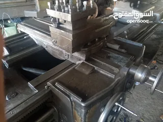  5 مخرطه الماني شرقي طول 3متر