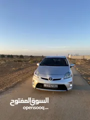  2 تويوتا بريوس Toyota Prius7 جيد