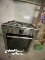  1 طباخ غاز بوش 4 عيون مع فرن كهربا