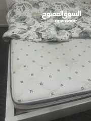  1 تخت مجوز  وفرشه