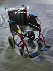  1 كرسي متحرك  wheelchair