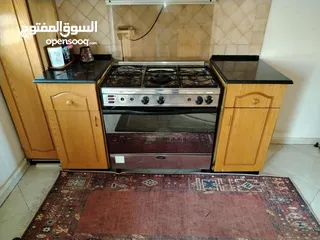  7 اثاث مستعمل في حالة ممتازة
