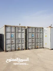  4 حاويات فارغه مستعمله ( كونتينر ) مجمركه للبيع  في عمان