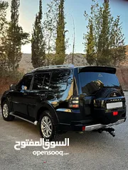  4 متسوبيشي باجيرو للبيع