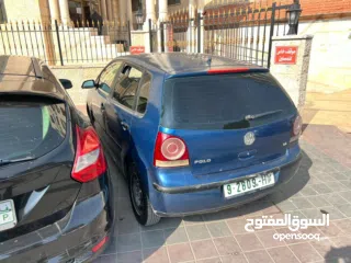  2 سيارة بولو 2008