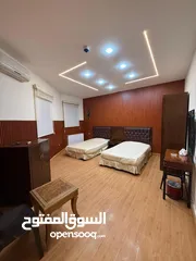  22 شقق واستديوهات فندقيه وشقق سكنيه للايجار بموقع مميز بين الجاردنز وتلاع العلي بخدمتكم على مدار الساعه