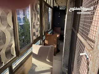  21 مقهى وبلياردو للبيع