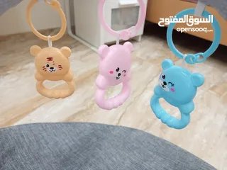  3 كرسي اطفال جديد غير مستعمل مع ناموسية