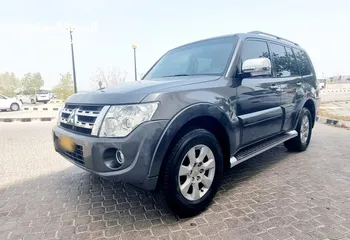  16 Mitsubishi pajero for sale