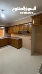  3 شقه للبيع طبربور