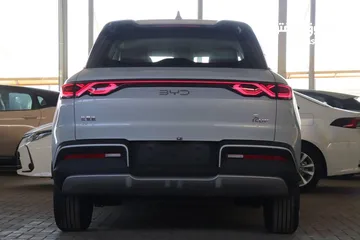  4 BYD YUAN UP