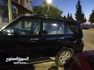  3 متسوبيشي باجيرو 2013 أسود