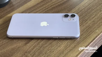  4 Iphone 11 64GB بحالة الوكالة
