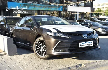  1 تويوتا كامري هايبرد Toyota Camry GLE Hybrid 2024