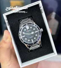  6 ساعات كورين اصلي مكفول %100 جميع الألوان