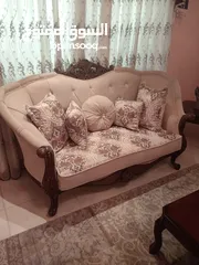  3 طقم كنب فخم مصري للبيع بسعر مغري