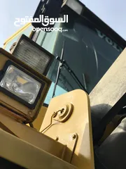  9 Volvo L90C
