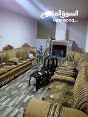  4 بيت طابقين للبيع