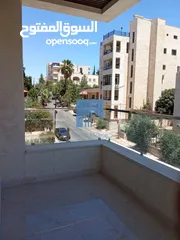  2 شقة فاخرة للبيع في الجاردنز  - قرب قاضي القضاة طابق ثالث مع روف دوبلكس 238م لم تسكن