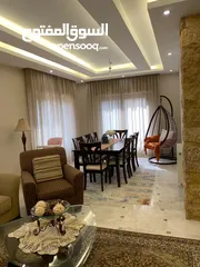  1 شقه مع روف من المالك مباشره بسعر مغري