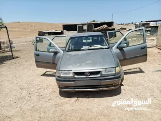  3 أوبل فيكترا موديل 1993