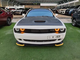  6 Dodge challenger RT shaker