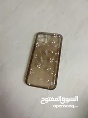  2 كفر ايفون 13 يناسب الاناث شفاف غامق مع اضافة ورود صغيرة