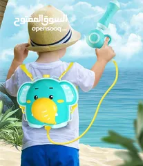  11 لعبة حقيبة الظهر المائية مع مسدس للأطفال اجعل صيف أطفالك مليئاً بالمرح والانتعاش مناسبة للأطفال .