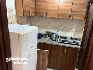  1 استوديو غير مفروش للايجار عين منجد