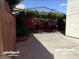  5 شقق مفروشه فخمه للايجار