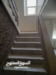  23 شقة دوبلكس للايجار او للبيع