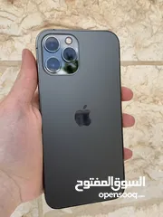 3 ايفون 12 برو ماكس 256 جيجا بطارية 80٪؜ مغير شاشة وكاميرا بصمة الوجه شغالة السعر 1000 شيكل.