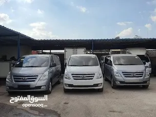  5 باصات حديثه للتوصيل 10 مقاعد مع السائق فقط توصيل لجميع انحاء المملكة  مطار الملكه علياء الجسر الملك