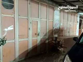  2 محل بابين عالشارع للبيع في منطقة حيوية جداً نابلس_ شارع تل
