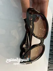  12 ‎نظارة مستعملة بحالة جيدة، مع بعض الخطوط