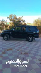  24 تويوتا لاندكروزر 2008