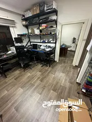  9 باركيه bvc فرنسي  وبلجيكي عالي الجوده افضل المواصفات واحدث الموديلات والالوان بأفضل الاسعار في الممل