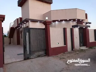  3 منزل للبيع في عين زارة الكحيلي مقسمات جامع فاطمة الزهراء
