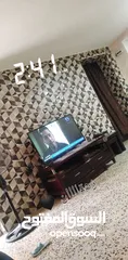  1 طاولة شاشة