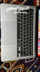  5 MacBook Air M1,2020