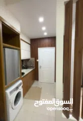  4 استوديو مفروش فرش فخم للبيع