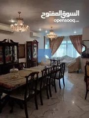  1 شقة طابقية مميزة للبيع في الرابية  - قرب البولندية طابق ثالث 300م بسعر مغري
