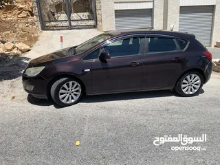  1 اوبل استرا