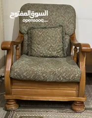  4 طقم كنب موريس بحالة جيدة الى جيدة جدا