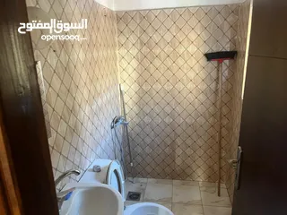 2 استوديو مفروش للايجار