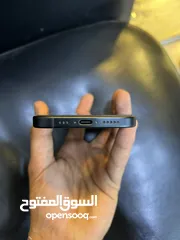  5 ايفون 15 اسود بحالة الوكالة بطارية 97 مساحة  128g للبدل على ايفون 14 pro