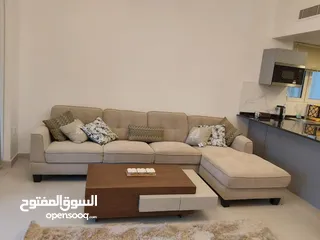  5 امتلك شقتك في جبل السيفة بسعر مغري Own your apartment in Jabal AlSifa at an attractive price