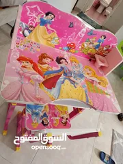  3 اثات مكتبي ، مكتب دراسة للأطفال