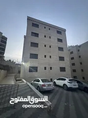  1 شقه للبيع بسعر مغري ع الكاش